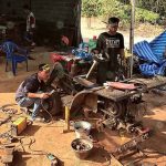 อาจารย์ทศและช่างเปรม-ร่วมผลิตออกแบบอีลุยย์-นวัตกรรมใหม่
