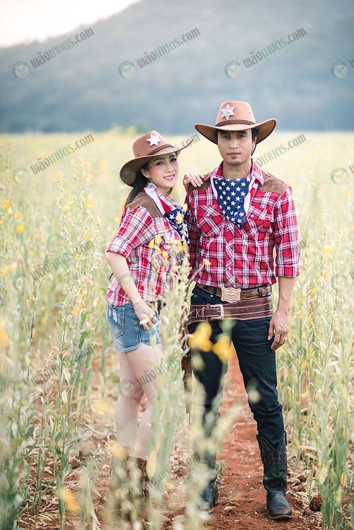 2.คุณชานนท์-และคุณชนิดา-แย้มศรี-ผู้บริหาร-บ.แกรสฟีด-ไทยแลนด์-จก.
