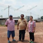 2.คุณสุนิสา-ตะกุด-ขวา-เจ้าของสุนิสาฟาร์ม