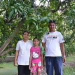 2.คุณสมศรี-สุขเกษม-และครอบครัว