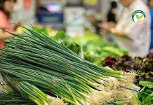 การปลูกต้นหอม และการจำหน่ายต้นหอม-https.pixabay.comphotosvegetables-spring-onion-market-4031508