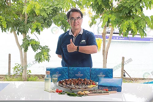 2.คุณหมอสิทธิศักดิ์ เหมืองสิน ผู้คิดค้นและวิจัยการเพาะเลี้ยงหอยสังข์สุวรณ