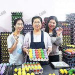 คุณปรานีและครอบครัว-กับผลผลิต-ไข่เยี่ยวม้าไส้ไข่เค็ม