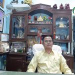 1.คุณสุรชัย โรจน์เจริญชัย เจ้าของฟาร์ม สุรชัยฟาร์ม