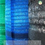 ผ้าสแลนสำหรับให้กุ้งปีนขึ้นมาลอกคราบและป้องกันการถูกตัวอื่นกิน