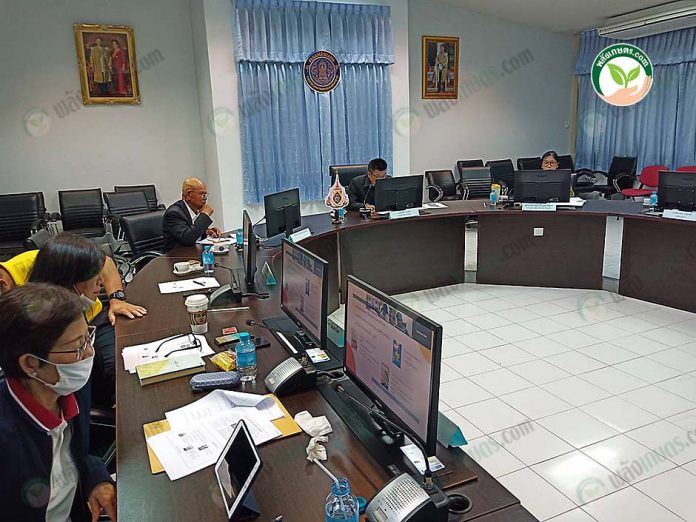1.บรรยากาศภายในห้องประชุม 1.บรรยากาศภายในห้องประชุม