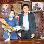1.คุณบุศย์รินทร์ เฉยบรรดิษฐกุล ผู้เลี้ยงไก่ชน
